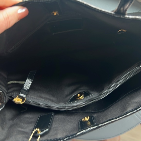 Coach Leopard Drawstring Carryall - Picture 7 of 11